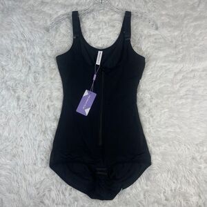 Womens Black Shaping Bodysuit Medium Compression Shapewear One Piece Shaper